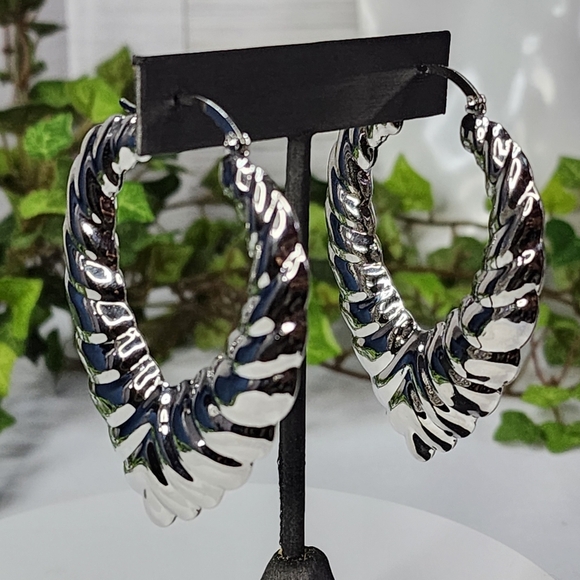 Large Statement Silver Scalloped Hoop Earrings - Picture 4 of 7